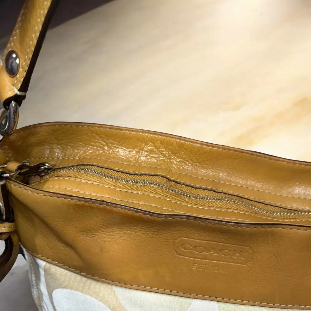 Y2K Coach F14711 Zoe Signature Optic Convertible Hobo Bag & Wristlet